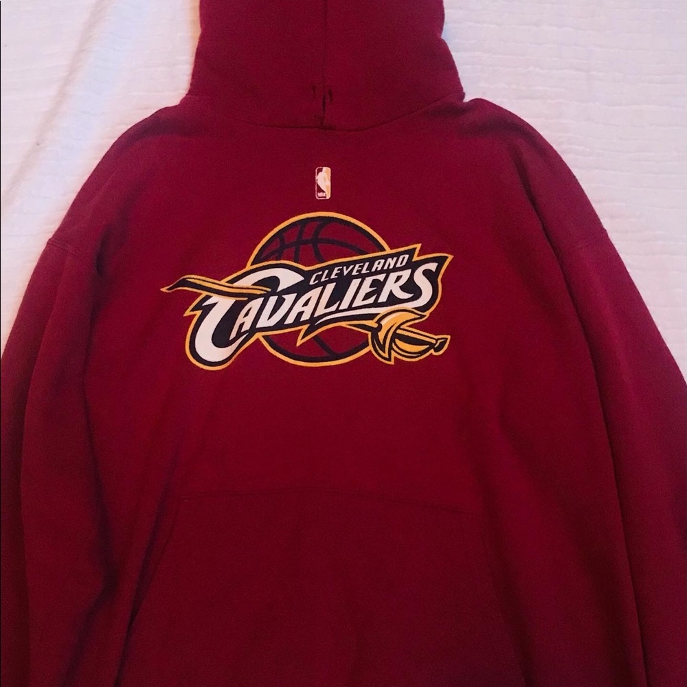 Sweatshirt - Picture 2 of 3